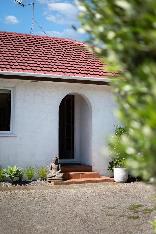 The Coastal Casa ~ Close To The Beach And Town Маунт-Маунгани Экстерьер фото